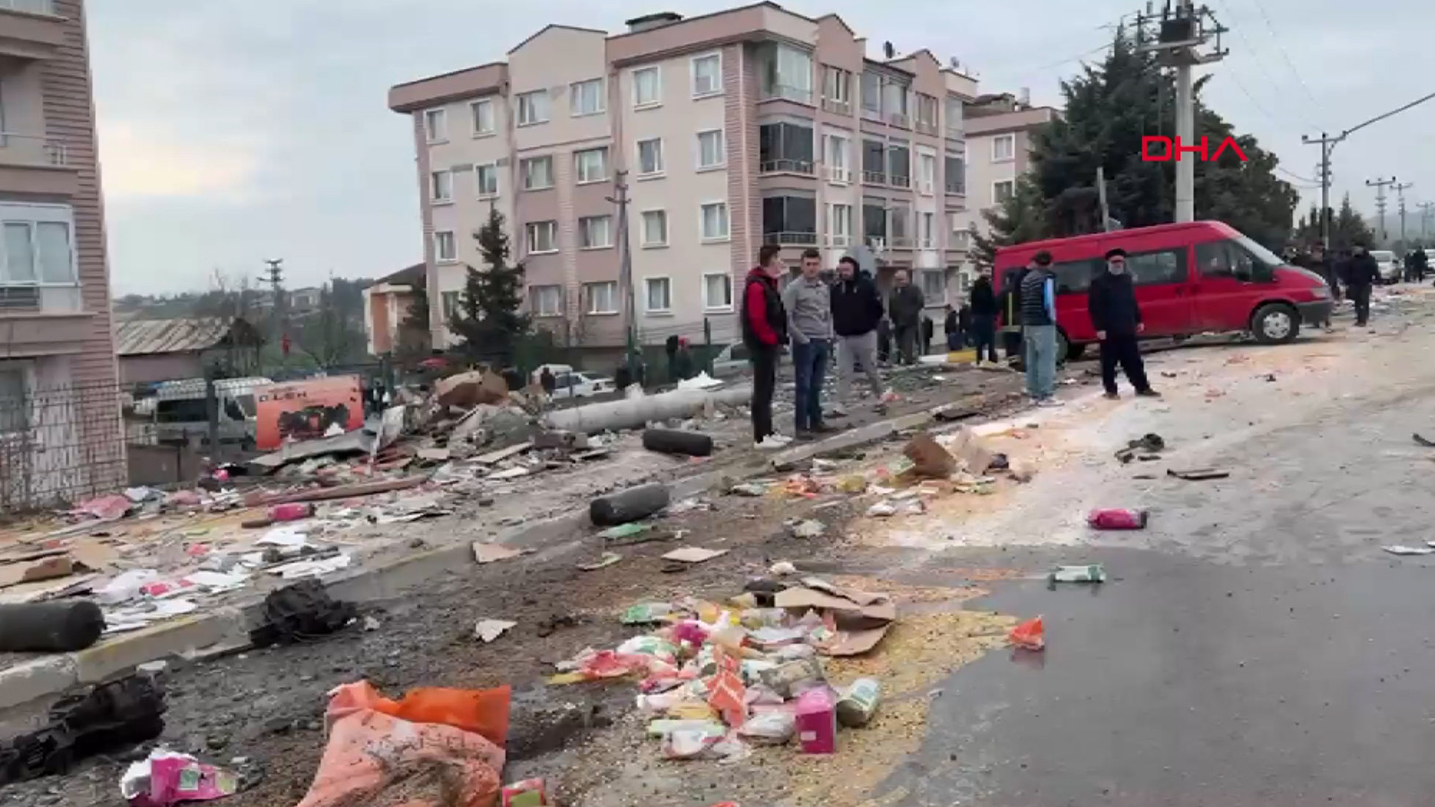 Samsun'da 6 aracın karıştığı zincirleme kaza: 19 yaralı