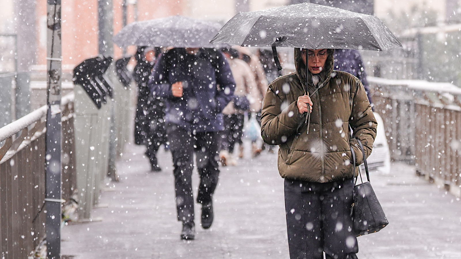 Meteoroloji'den kritik uyarı: Yağmur, kar ve fırtına aynı anda geliyor, işte etkilenecek iller