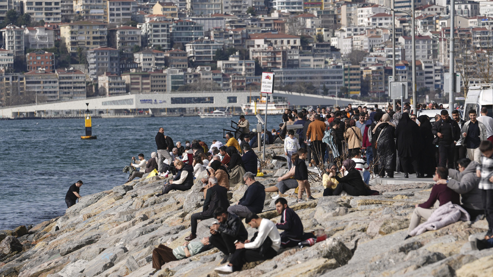 36 saatlik 'mini yaz' başladı: Sıcaklık 20 dereceye çıkacak!