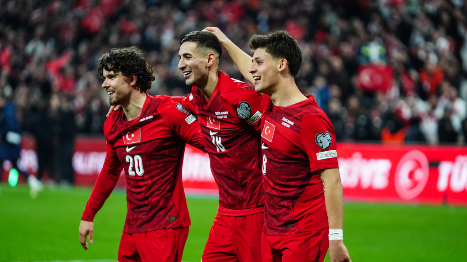 Arda Güler ve Ferdi Kadıoğlu soyunma odası konuşmasını anlattı