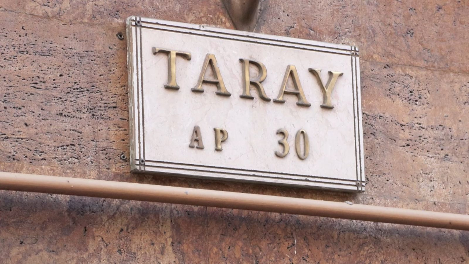 Orhan Pamuk’un Taray Apartmanı davasında karar: Bina yıkılacak - Resim: 4