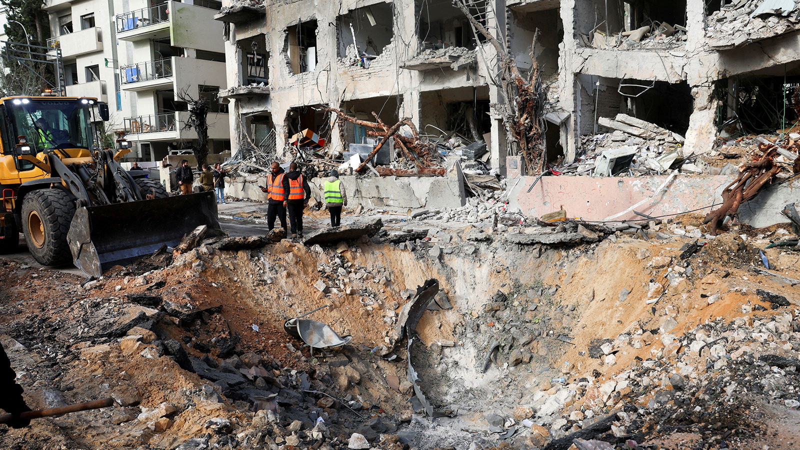 Ortadoğu'daki savaş 27. gününde! ABD-İsrail ve İran arasında tansiyon düşmüyor!