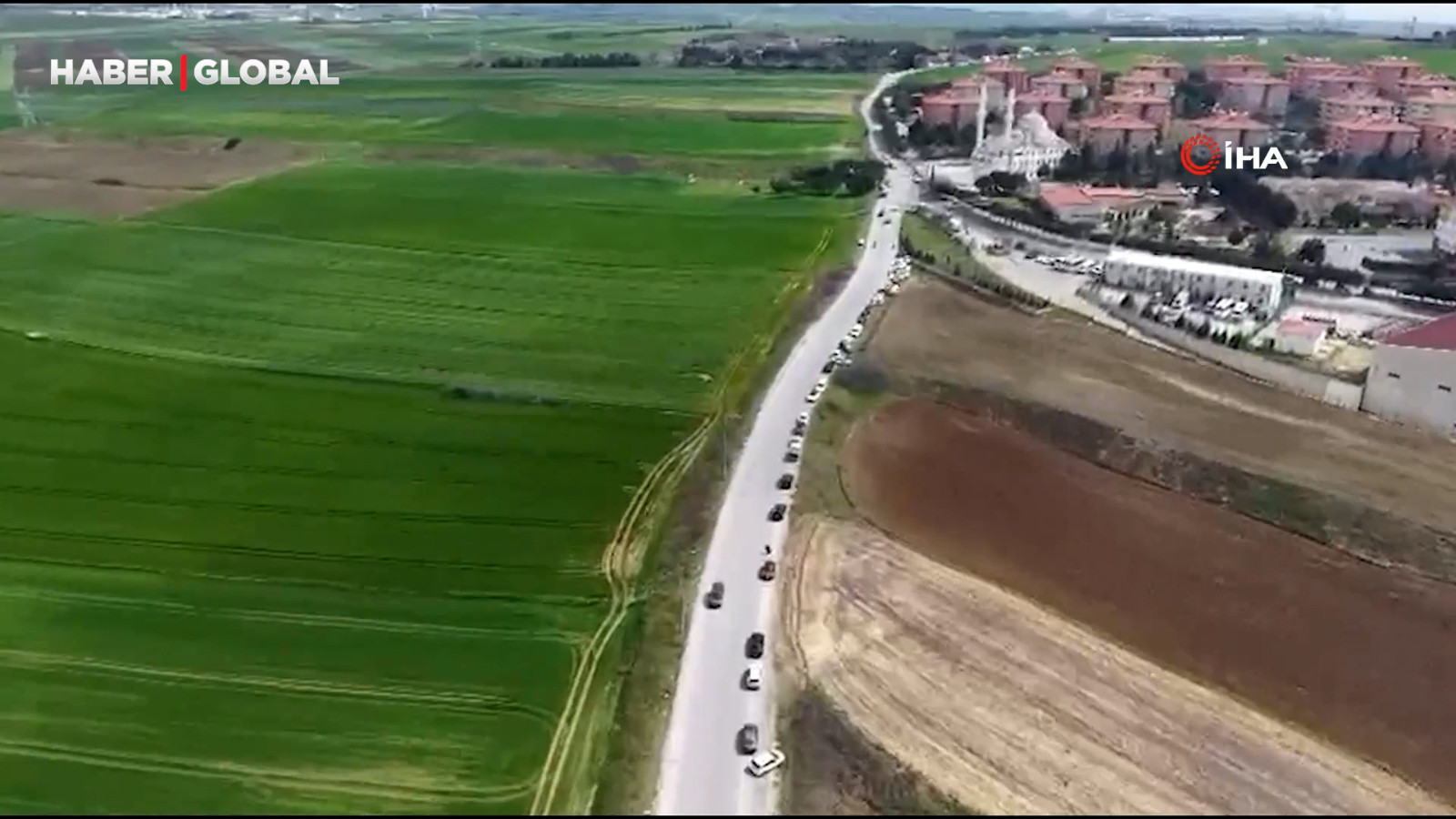 Silivri'ye inşa edilen duruşma salonu havadan görüntülendi