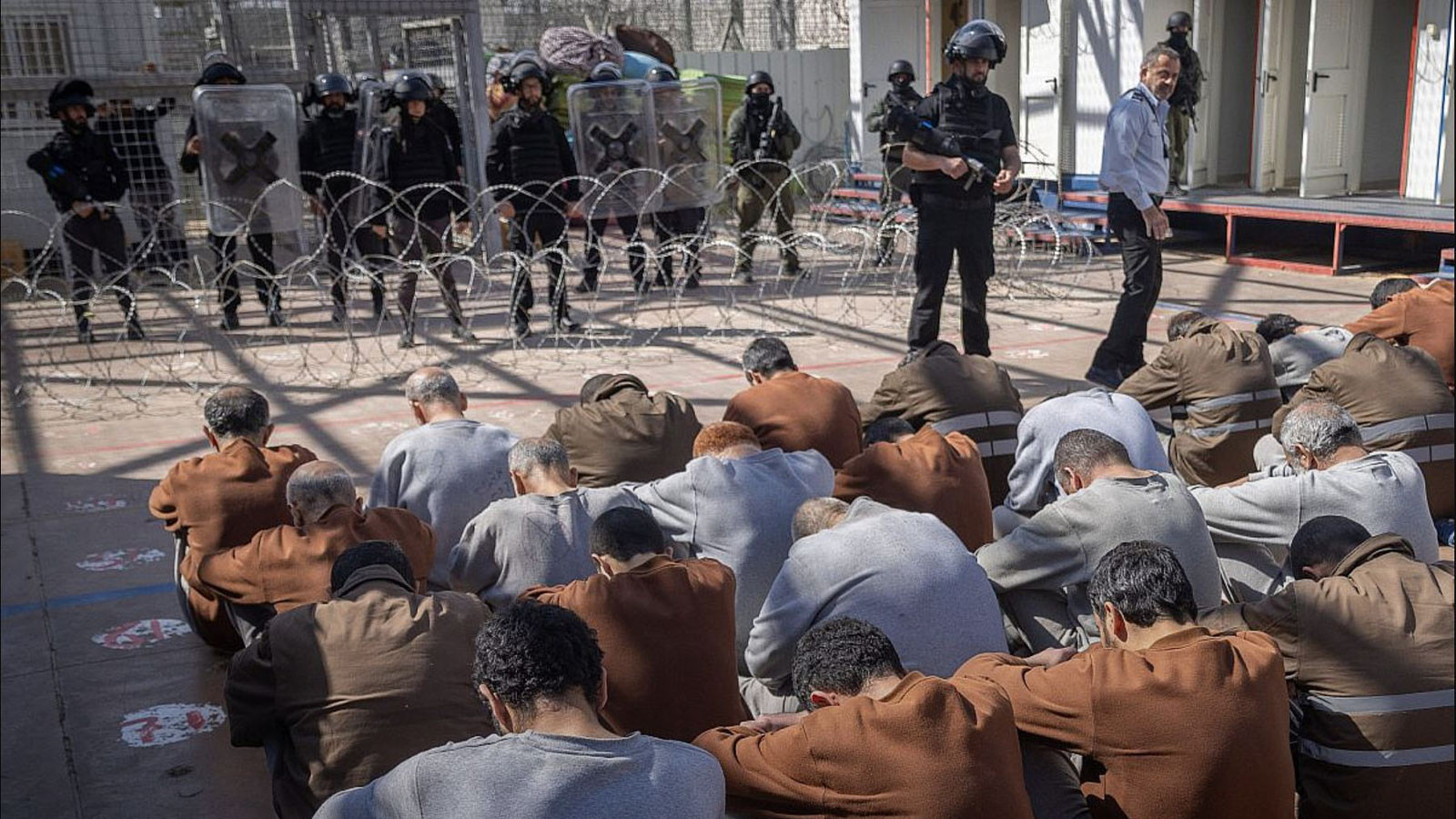 Yerleşimcilere işkence turu! Eğitim adı altında Filistinlilere zulüm