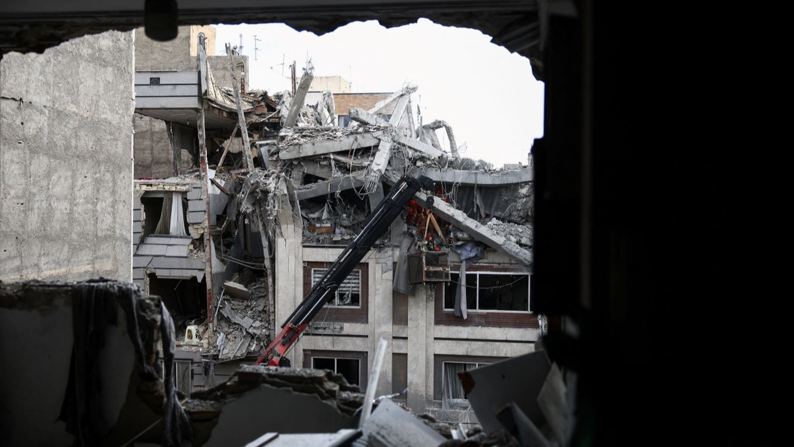 ABD'nin İran için B planı: 10 bin asker