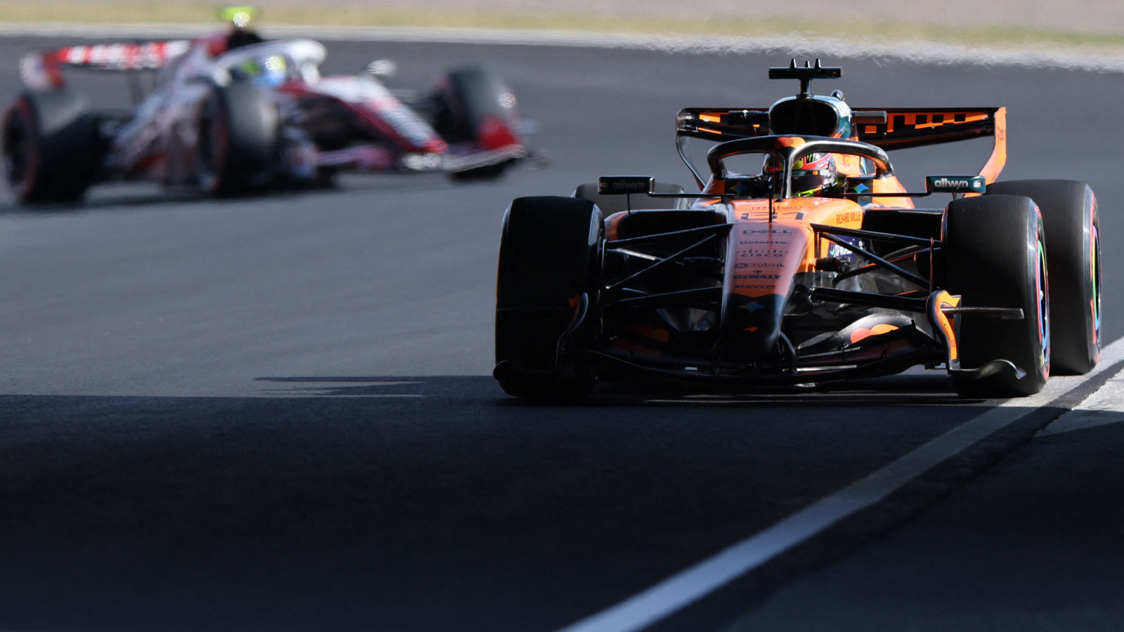 Japonya GP'de Piastri fırtınası! Piastri lider, Mercedes 2-3