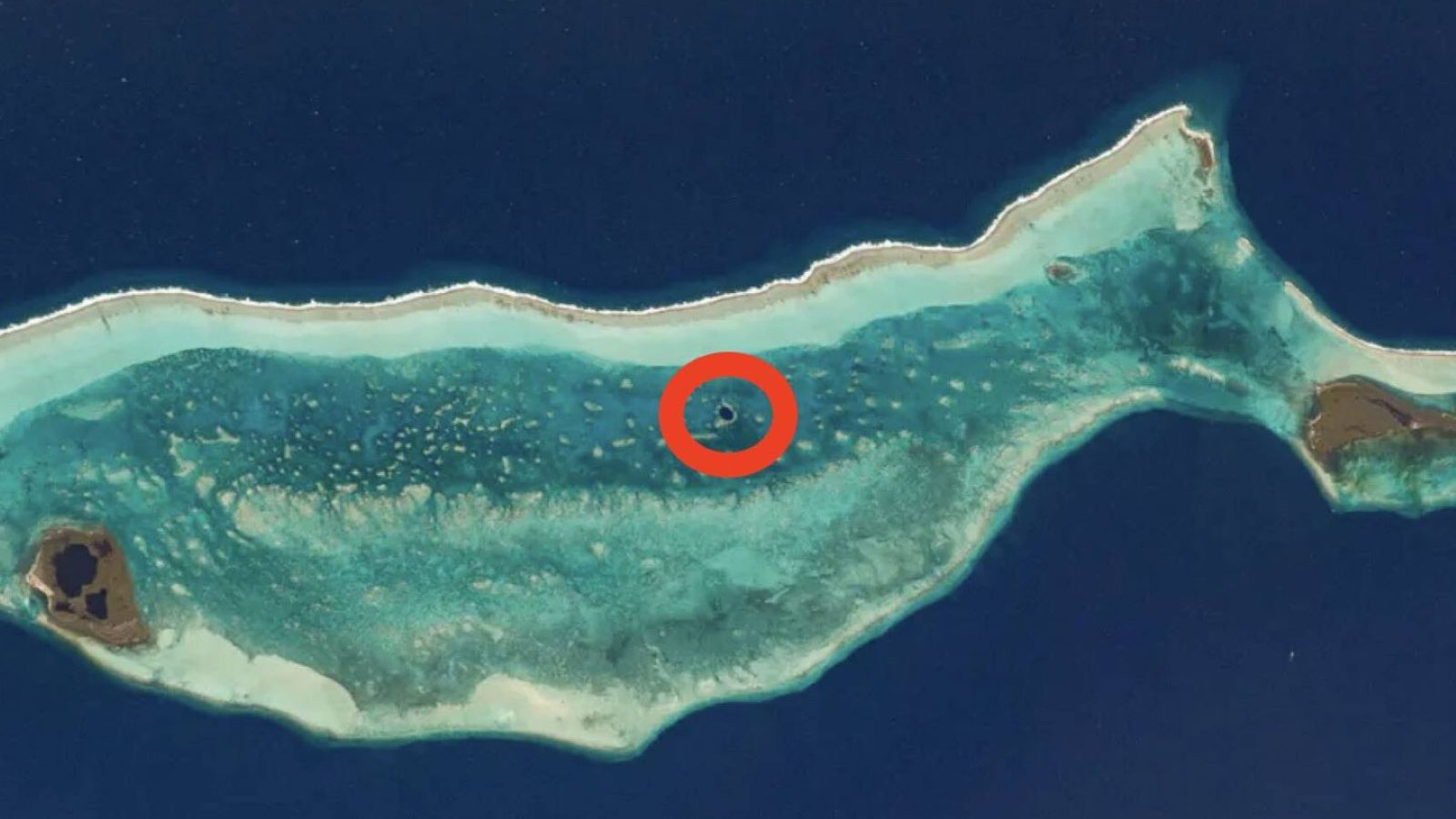 NASA: Dev bir balina gibi ve ortasında mavi bir delik var!