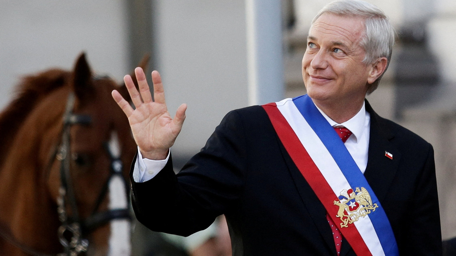 Şili halkının yanlış adamı başkan seçtiğini anlaması için 2 hafta yetti