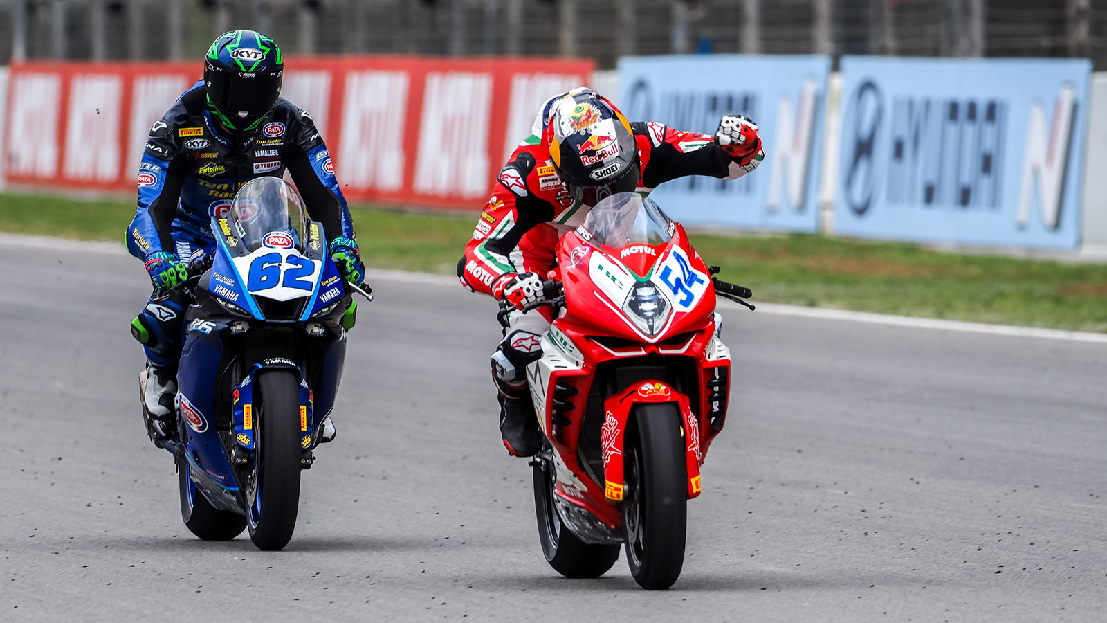 Bahattin Sofuoğlu, Portekiz'de ilk yarışı 20. sırada tamamladı