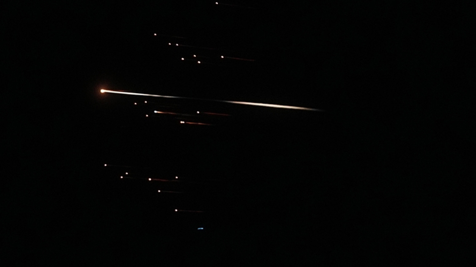 Tahran'da İsrail saldırıları nedeniyle elektrik kesintileri yaşandı