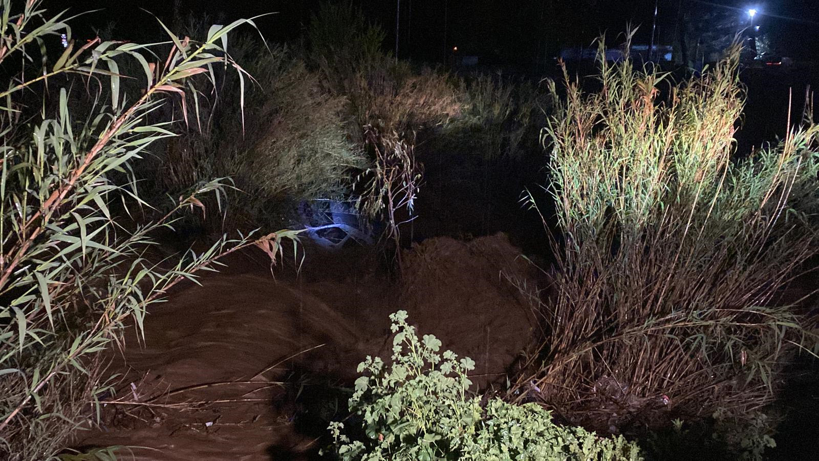 Aydın'da mucize gibi kurtuluş: 4 saat boyunca ağaç parçalarına tutunarak hayatta kaldı