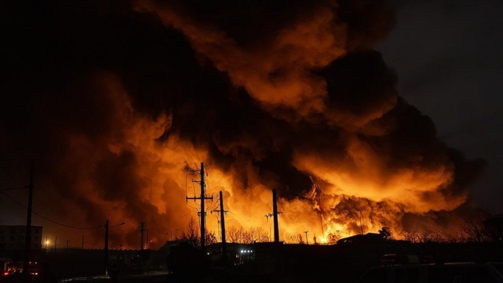 Tahran ve Tebriz'de patlamalar!