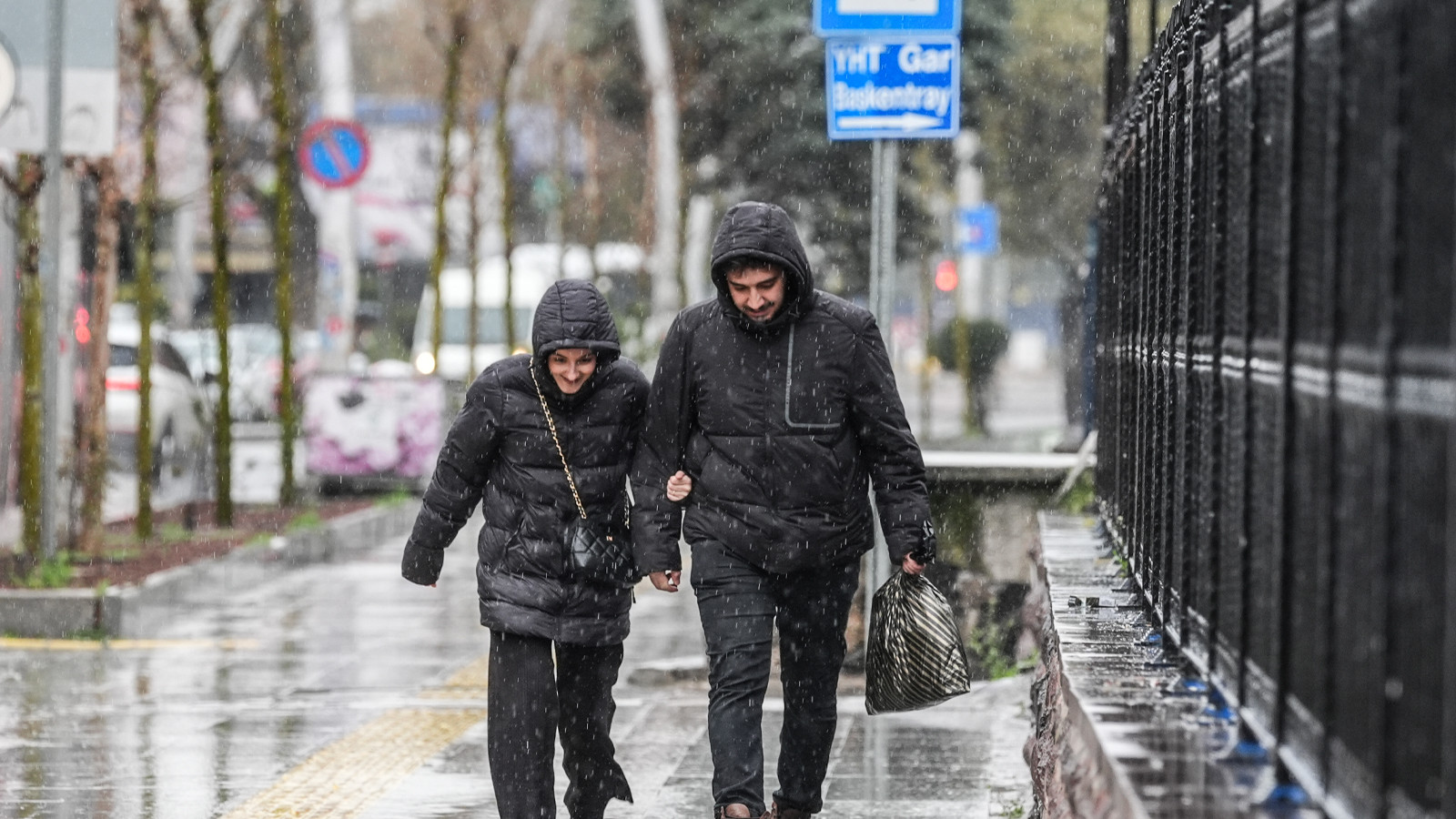 34 şehrimizi 1 Nisan günü sağanak yağış esir alacak! İşte o iller