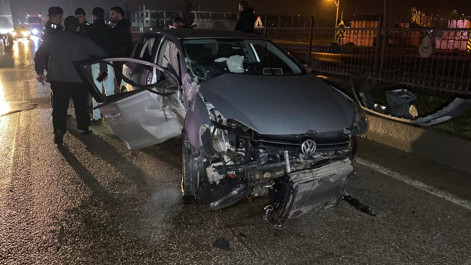 Bursa'da feci kaza: İki yaralı