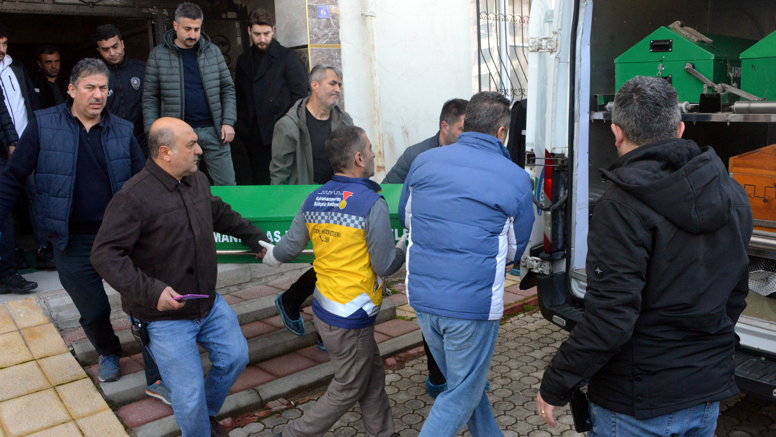 Kahramanmaraş'ta dehşet: Tartıştığı babasını boğazını keserek katletti