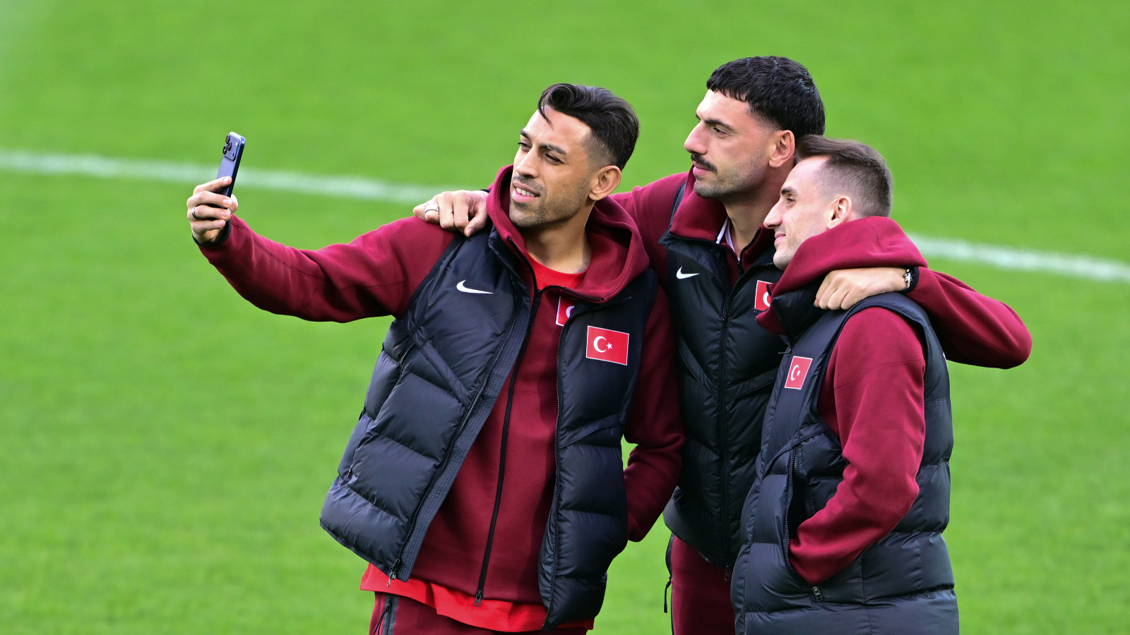 Merih Demiral'dan Türk savunma sanayisine teşekkür mesajı