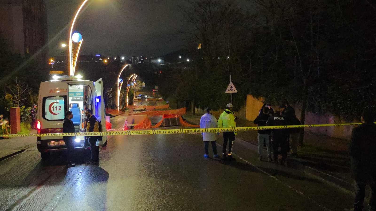 Motosiklet sürücüsü feci şekilde can verdi