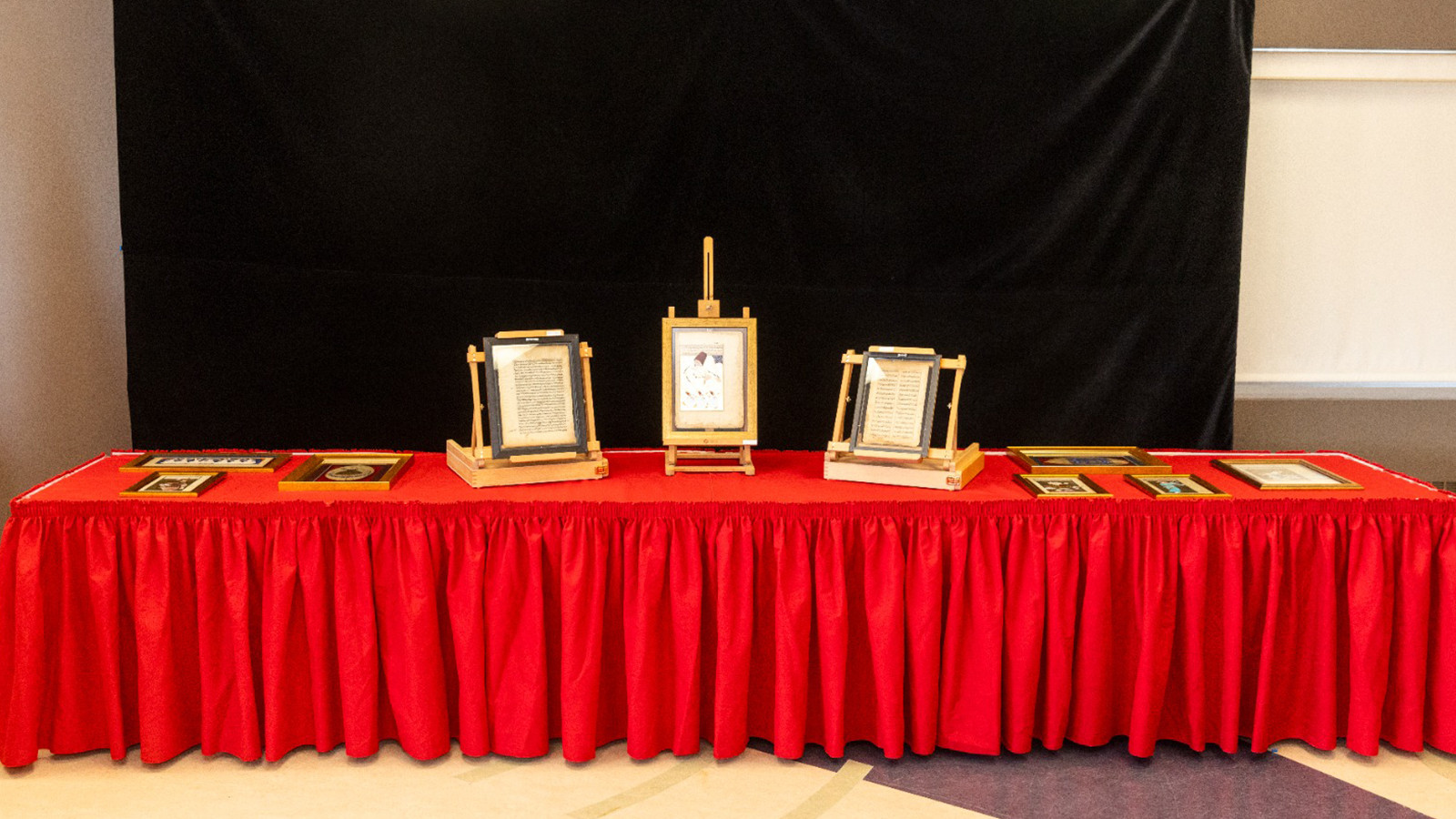 Tarihi iade: Osmanlı dönemine ait eserler Türkiye'ye getirildi