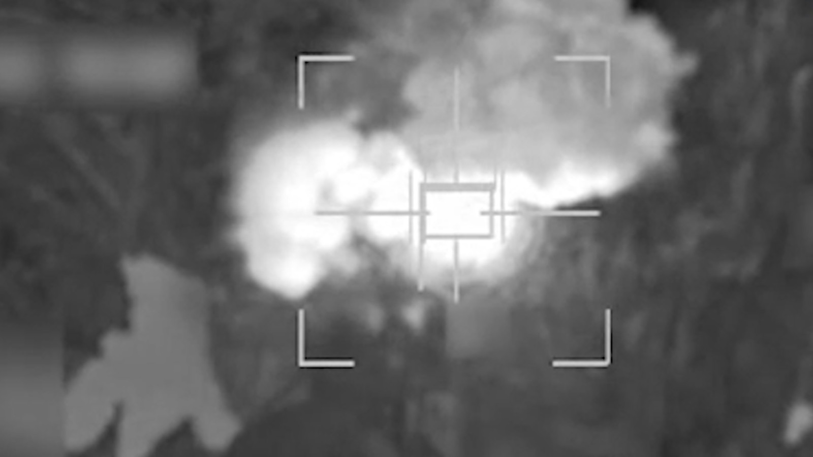 ABD, İran’da yeraltı hedeflerini vurma görüntülerini paylaştı