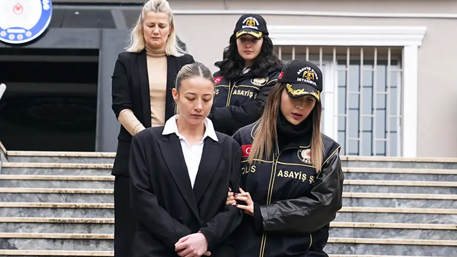 Aleyna Kalaycıoğlu'dan cezaevinde karşı atak: O isimden şikayetçi oldu