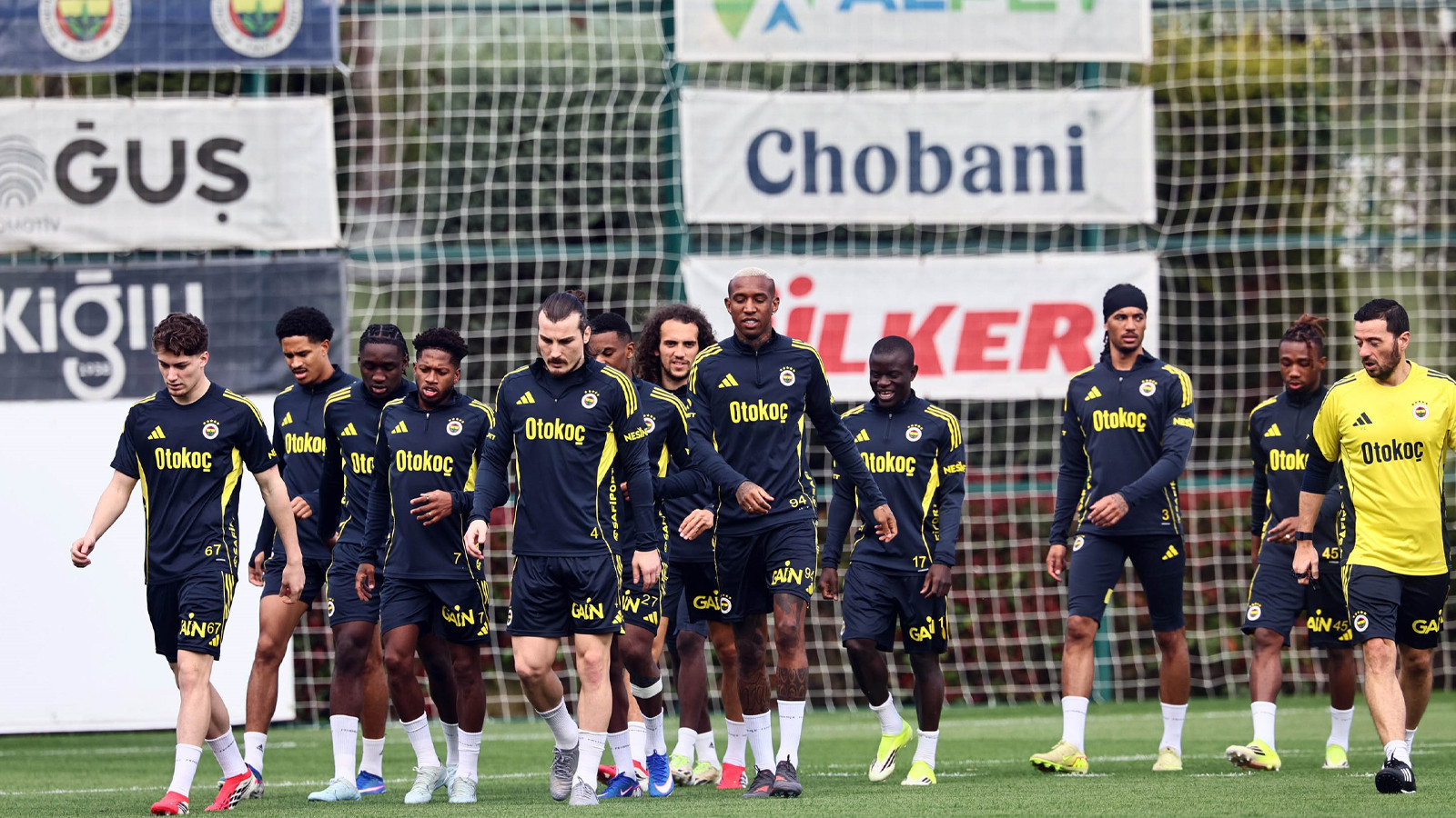 Fenerbahçe, Beşiktaş derbisinin hazırlıklarına devam etti