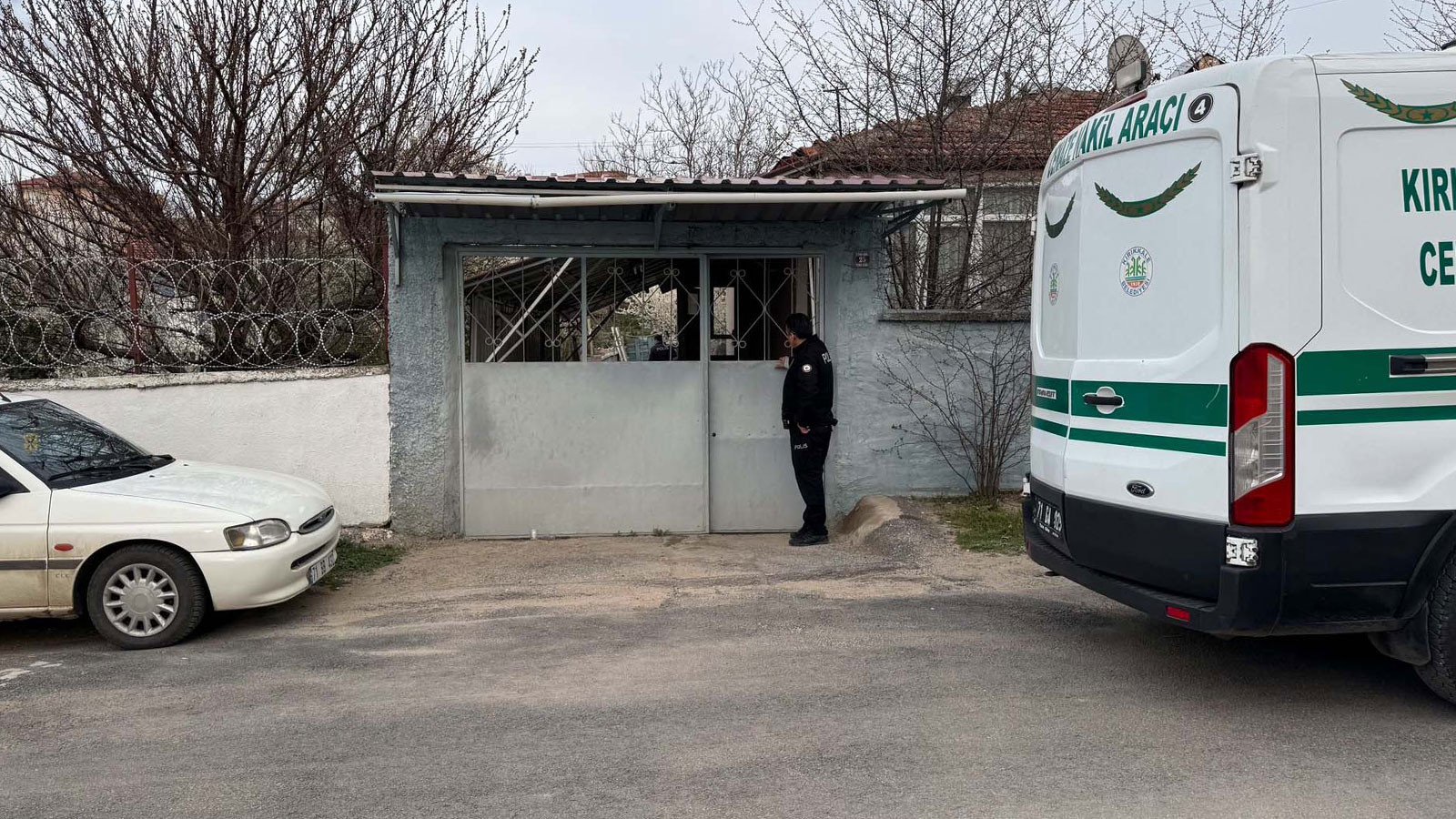 Kırıkkale'de kan donduran cinayet! 2 kardeş tartıştıkları babalarını bıçak ve nacakla öldürdü