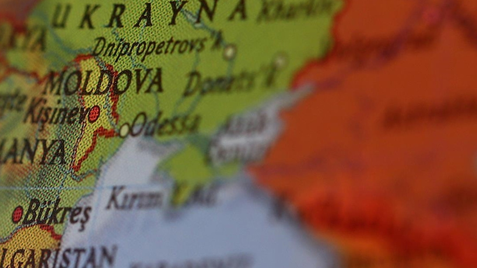 Kırım'da askeri nakliye uçağı düştü: 29 can kaybı