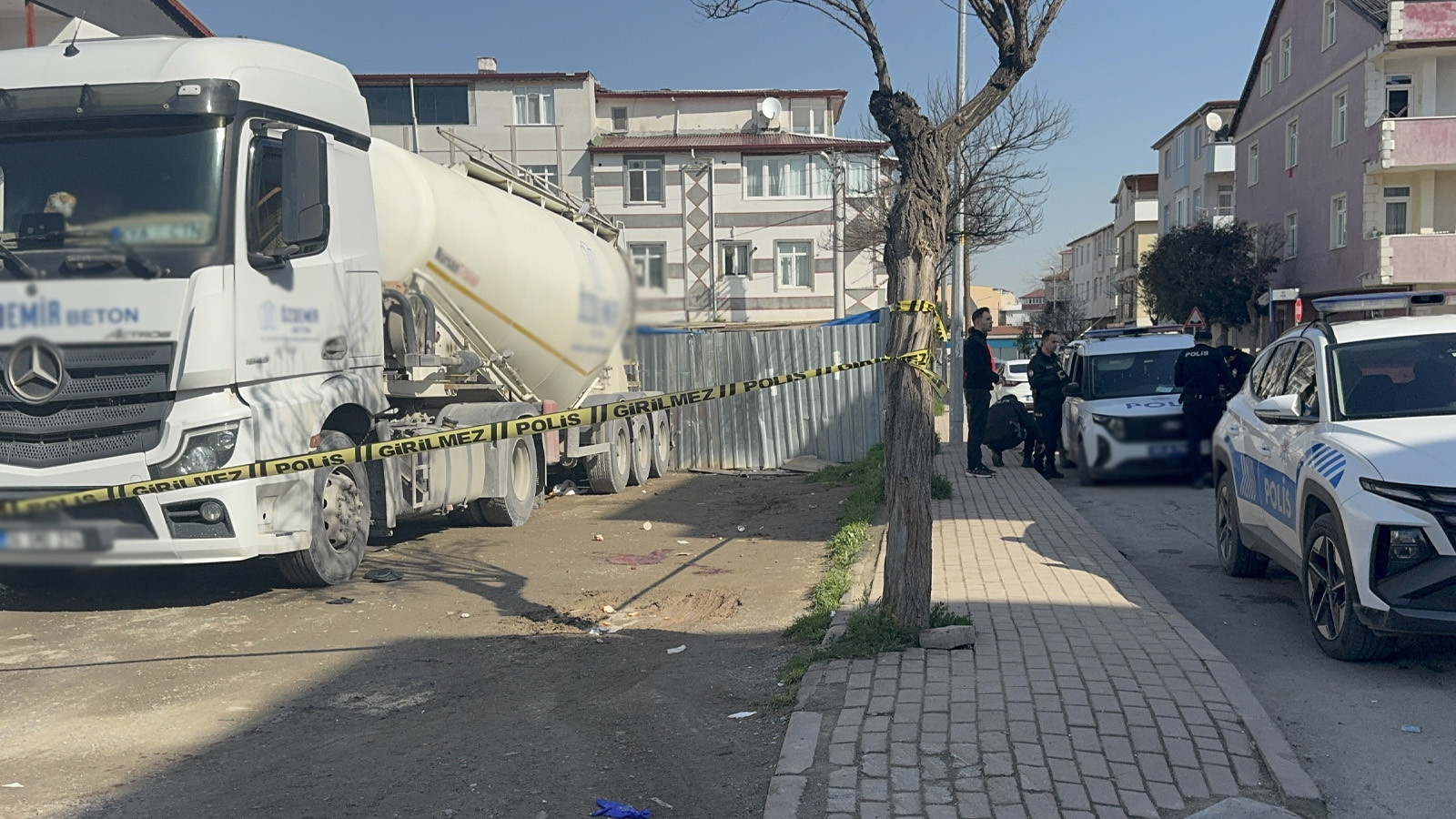 Kocaeli'de ağabeyden kardeşine kanlı pusu: Tırın altına saklanıp öldürdü