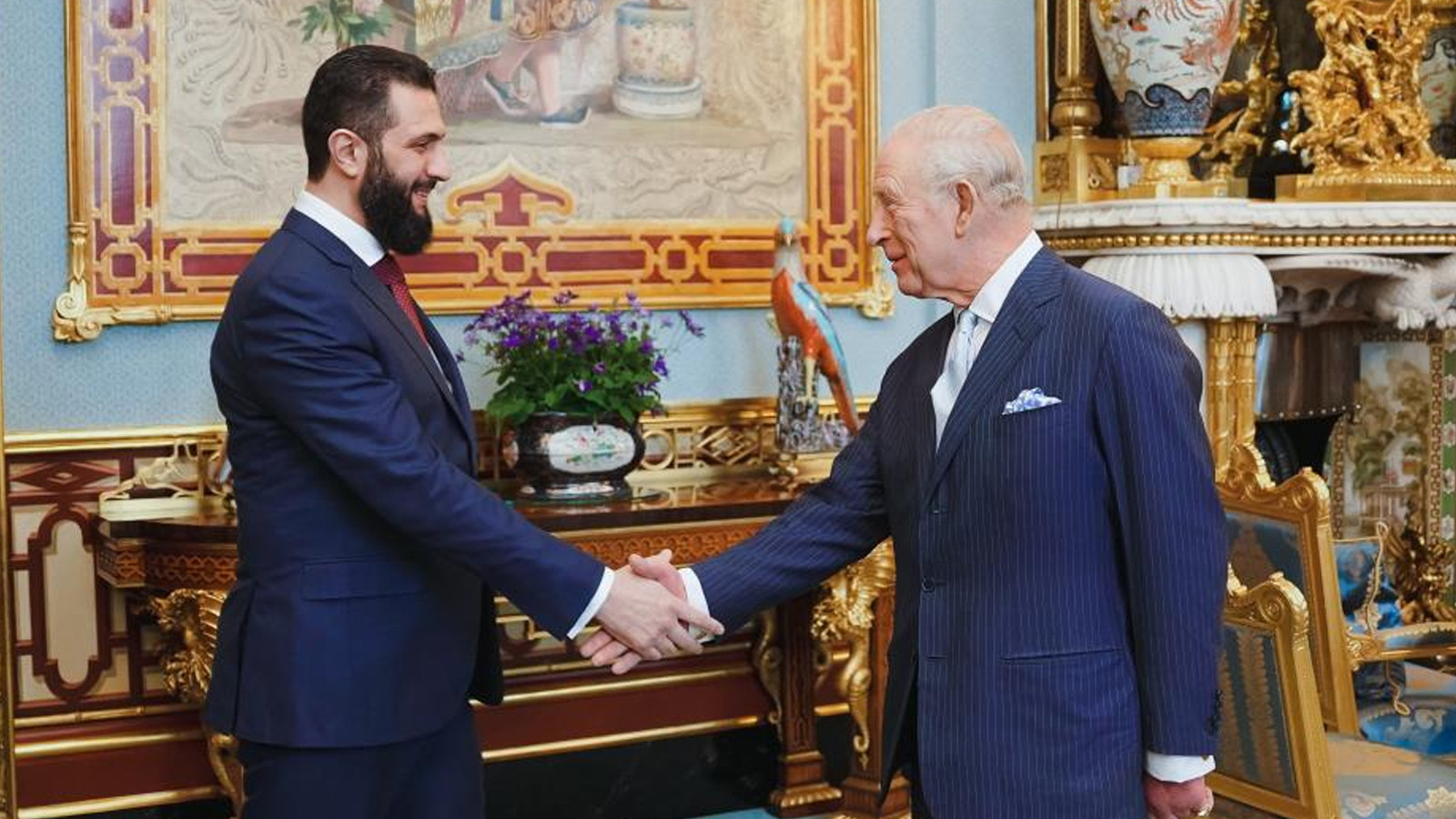 Suriye Devlet Başkanı eş-Şara, İngiltere Kralı III. Charles ile bir araya geldi