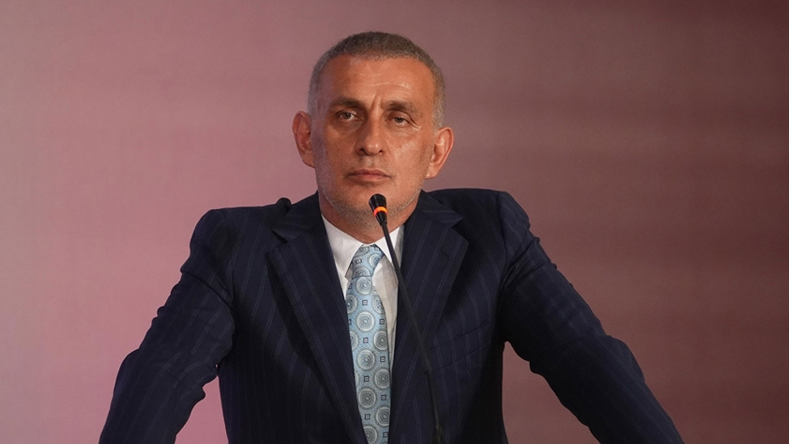 TFF Başkanı İbrahim Hacıosmanoğlu: Kupayı alıp geleceğiz