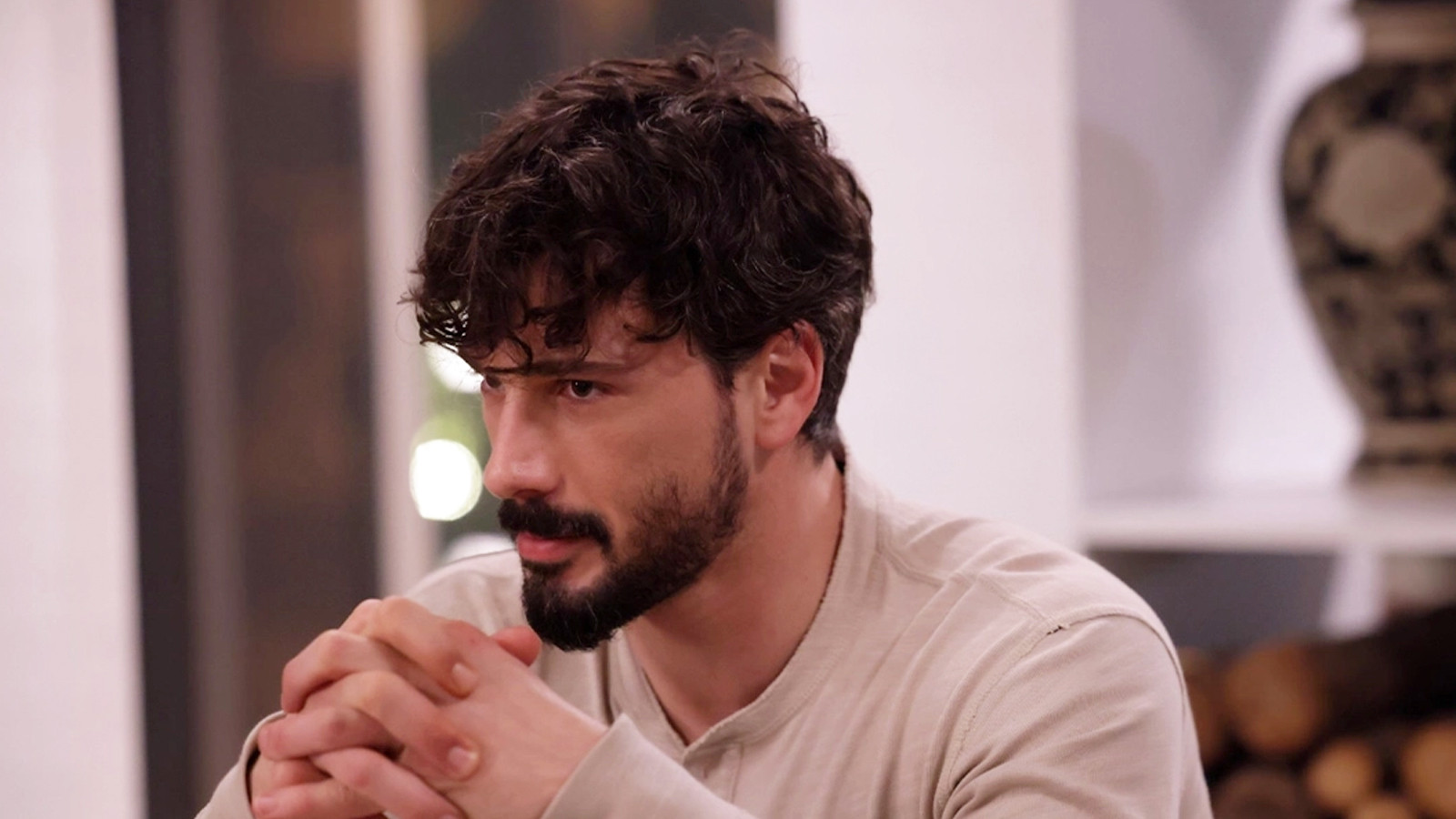 Yeraltı 10. Bölüm Tek Parça Full İzle! Now TV Yeraltı son bölüm izle!