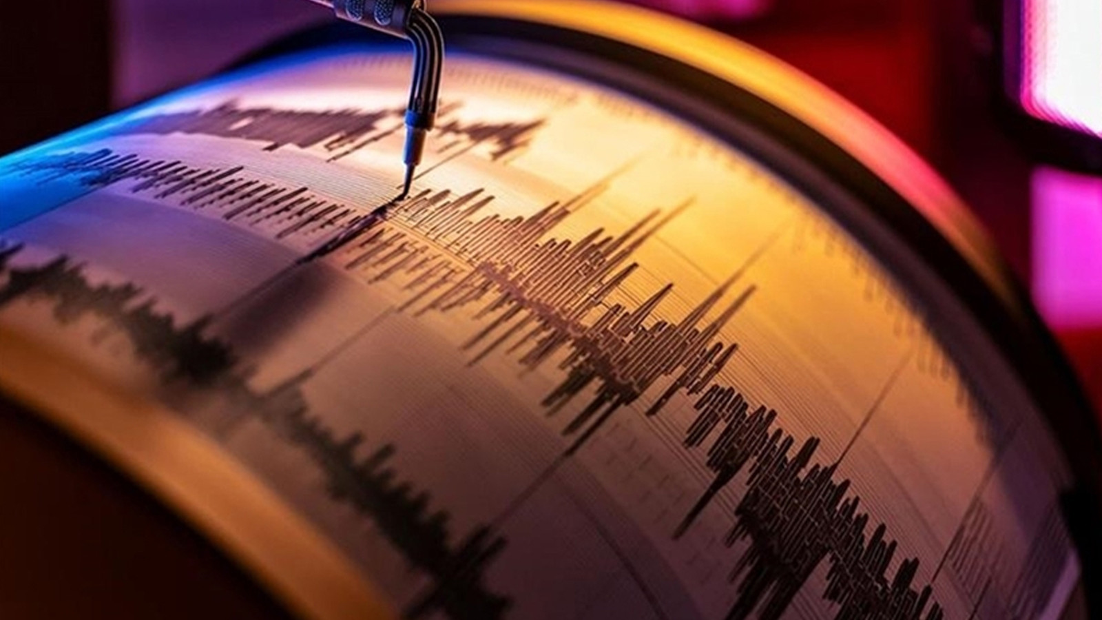 Antalya'da korkutan deprem: AFAD duyurdu