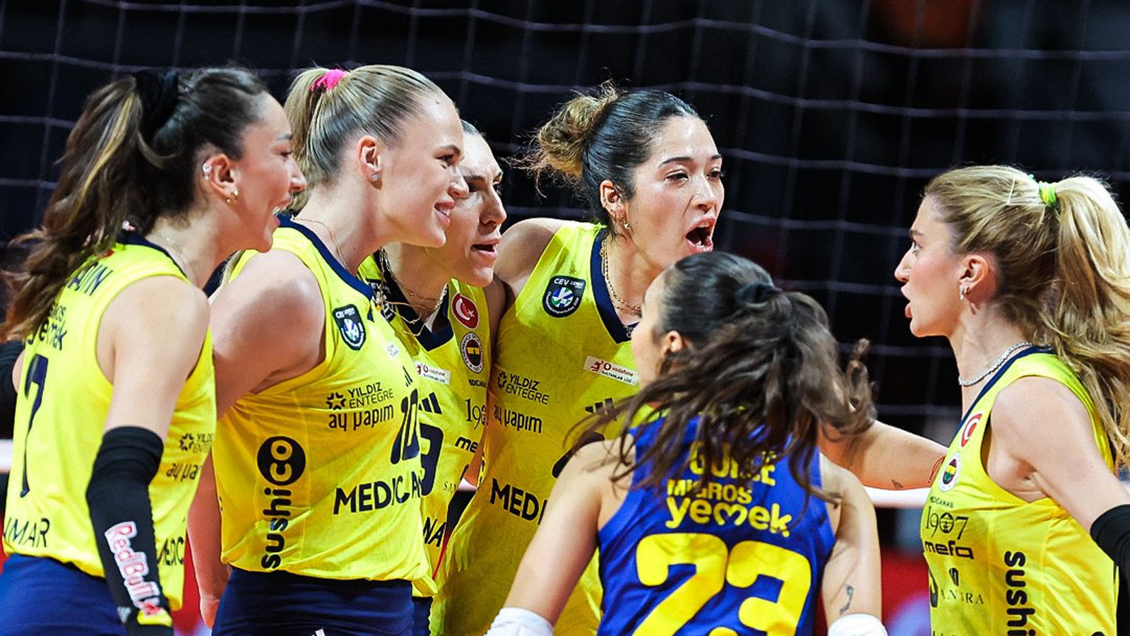 Fenerbahçe, Sultanlar Ligi'nde finale yükseldi