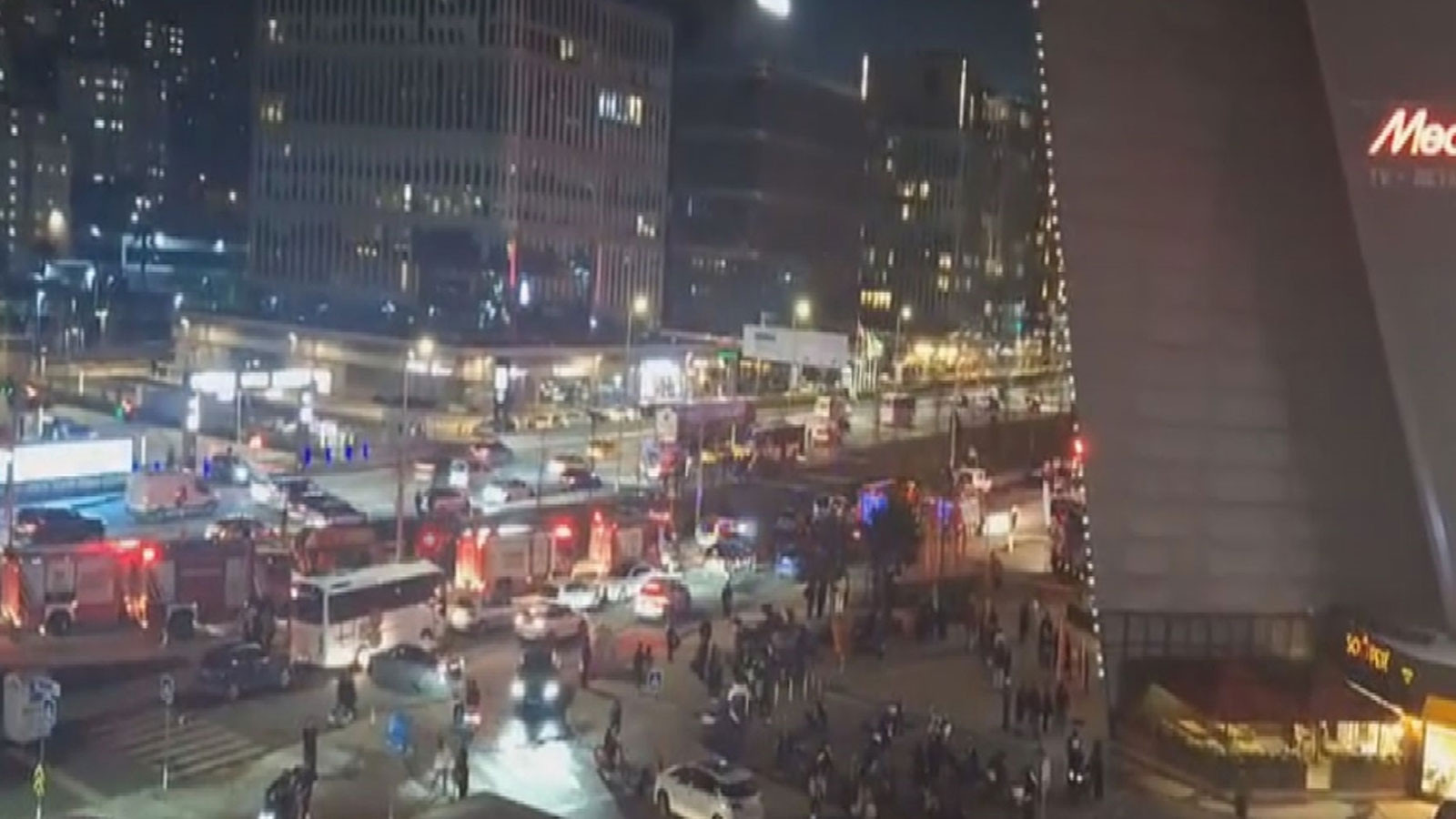 Kağıthane'de alışveriş merkezinde yangın paniği