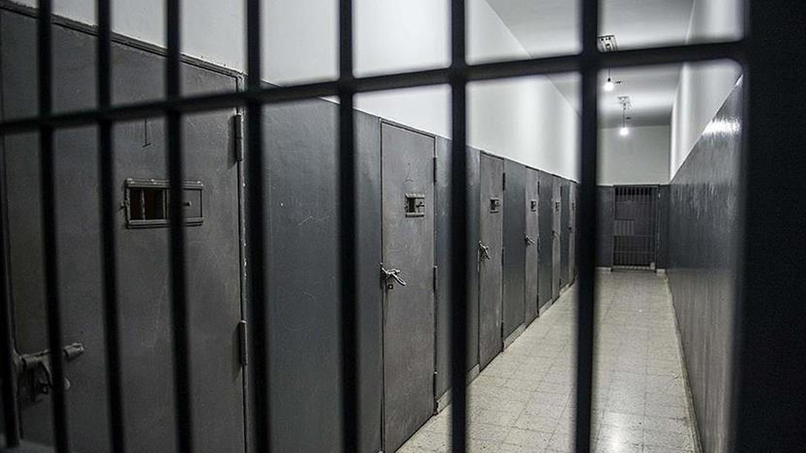 Uçakta canlı bomba şakasının cezası belli oldu