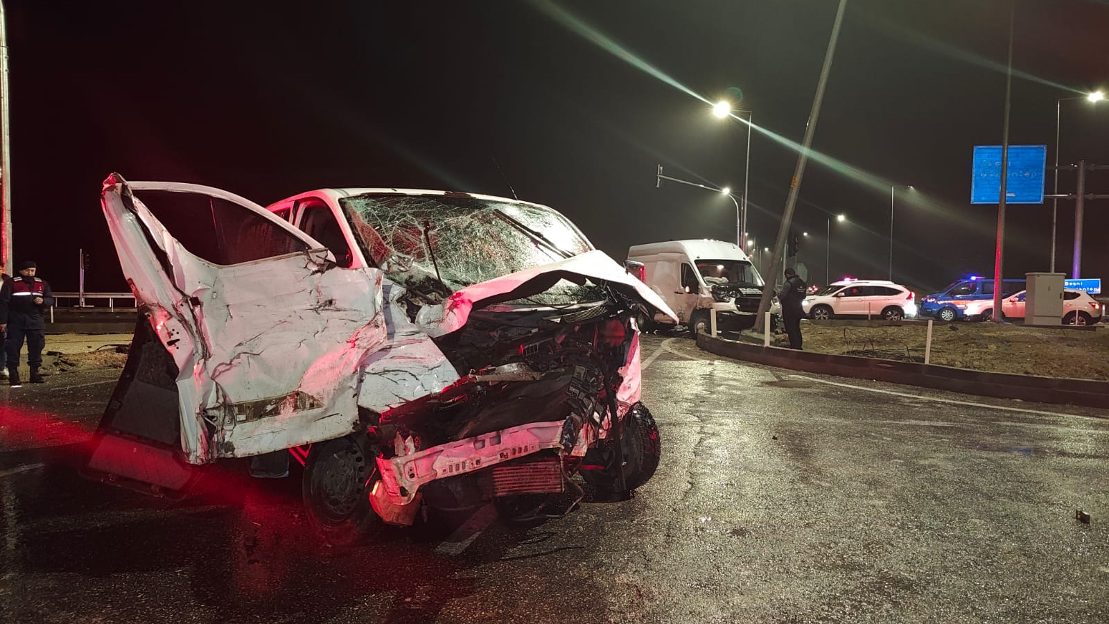 Adıyaman'da zincirleme kaza: 5 yaralı 
