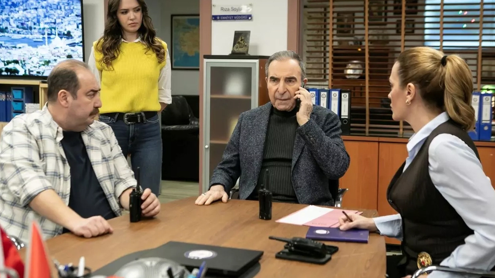 Arka Sokaklar 744. bölüm tek parça full izle! Kanal D Arka Sokaklar son bölüm izle!