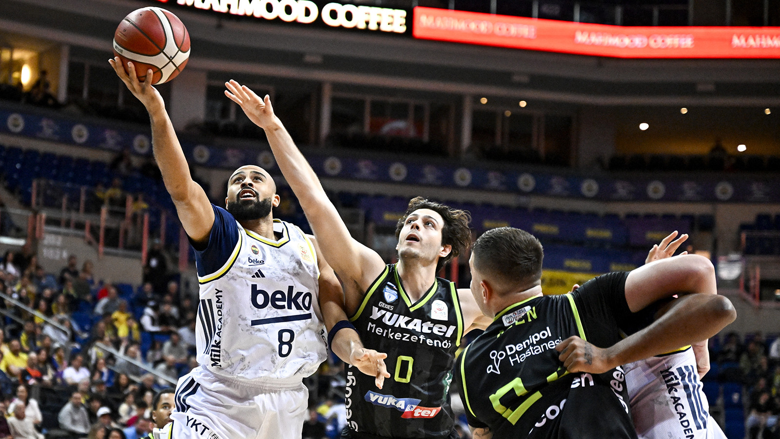 Fenerbahçe Beko, ligde 2 maç sonra galip geldi
