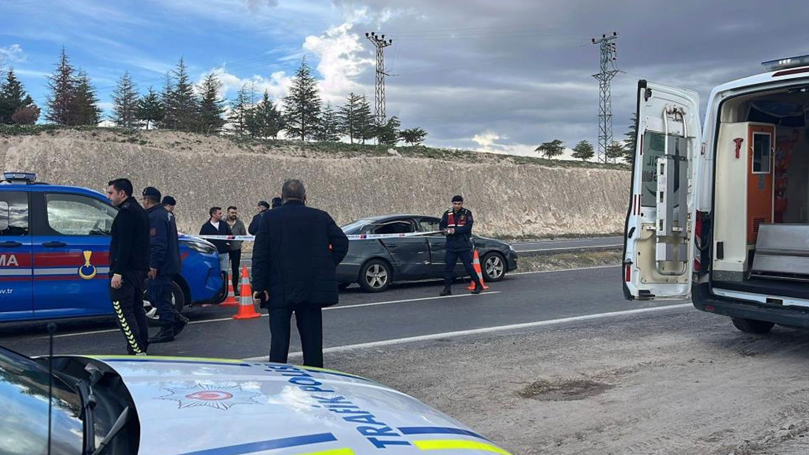 Otomobil ile tır çarpıştı: 2 yaşındaki çocuk feci şekilde can verdi