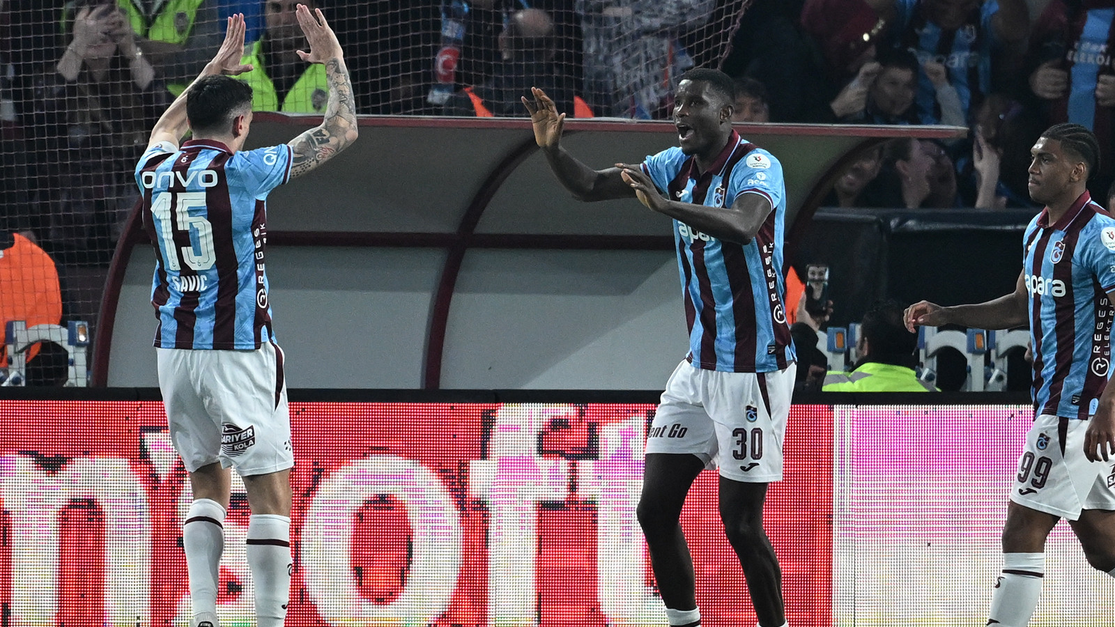 Trabzonspor, 882 günlük hasreti Galatasaray karşısında bitirdi