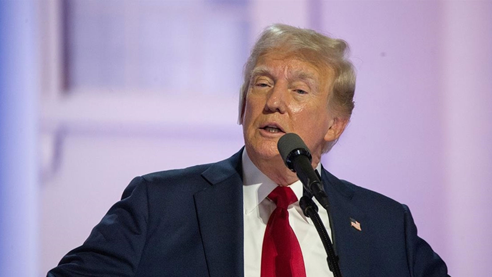 Trump: Başkan olduğum sürece ABD üçüncü dünya ülkesi olmayacak