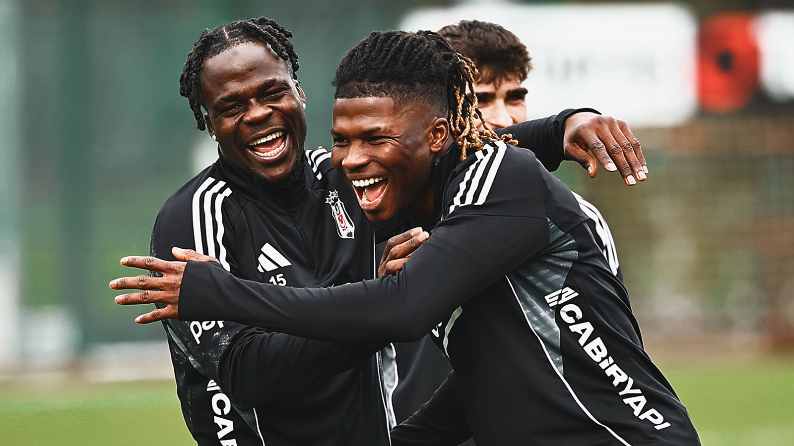 Beşiktaş'a derbi öncesi kötü haber! Kadroda yer almıyor