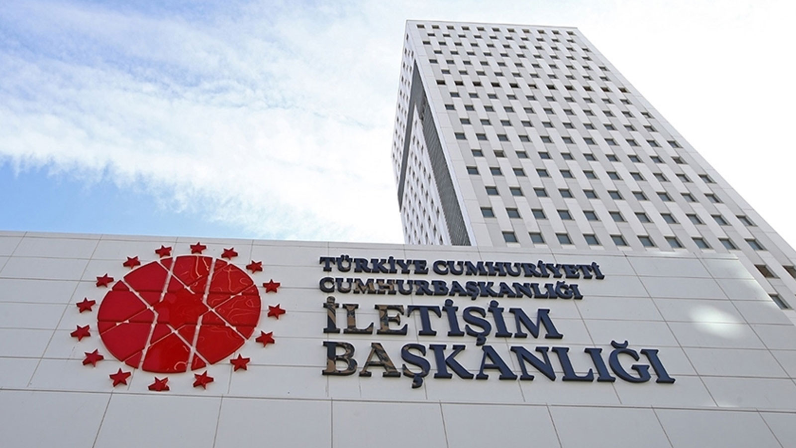 DMM'den ABD'ye ait F-15 savaş uçağının vurulduğu iddialarına yalanlama