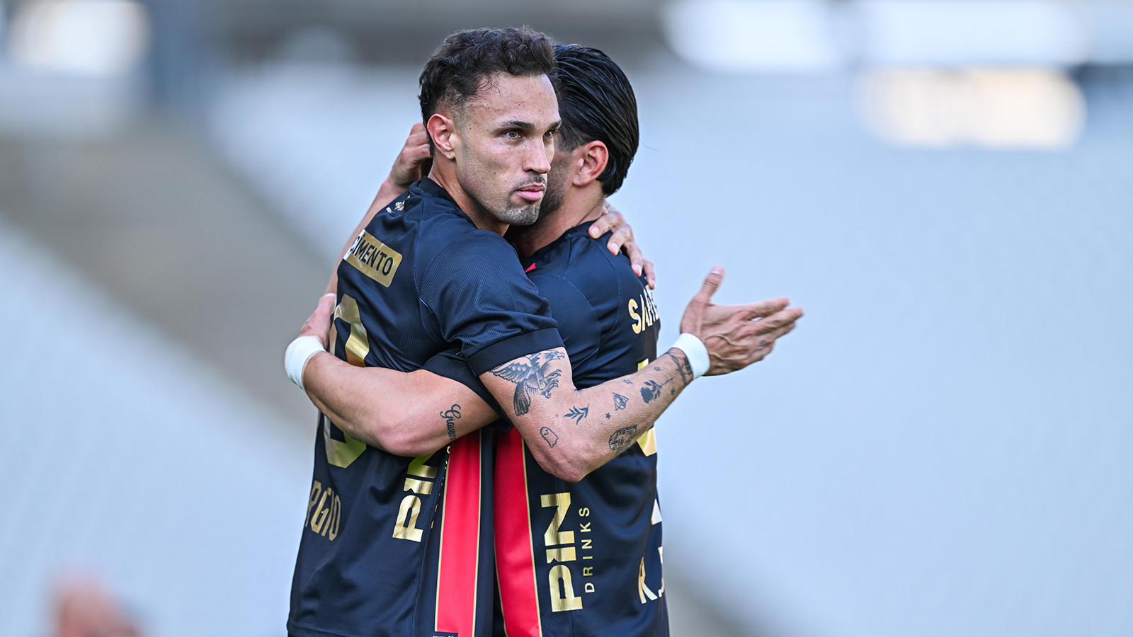 Fatih Karagümrük, Çaykur Rizespor'u yenerek umutlarını tazeledi!