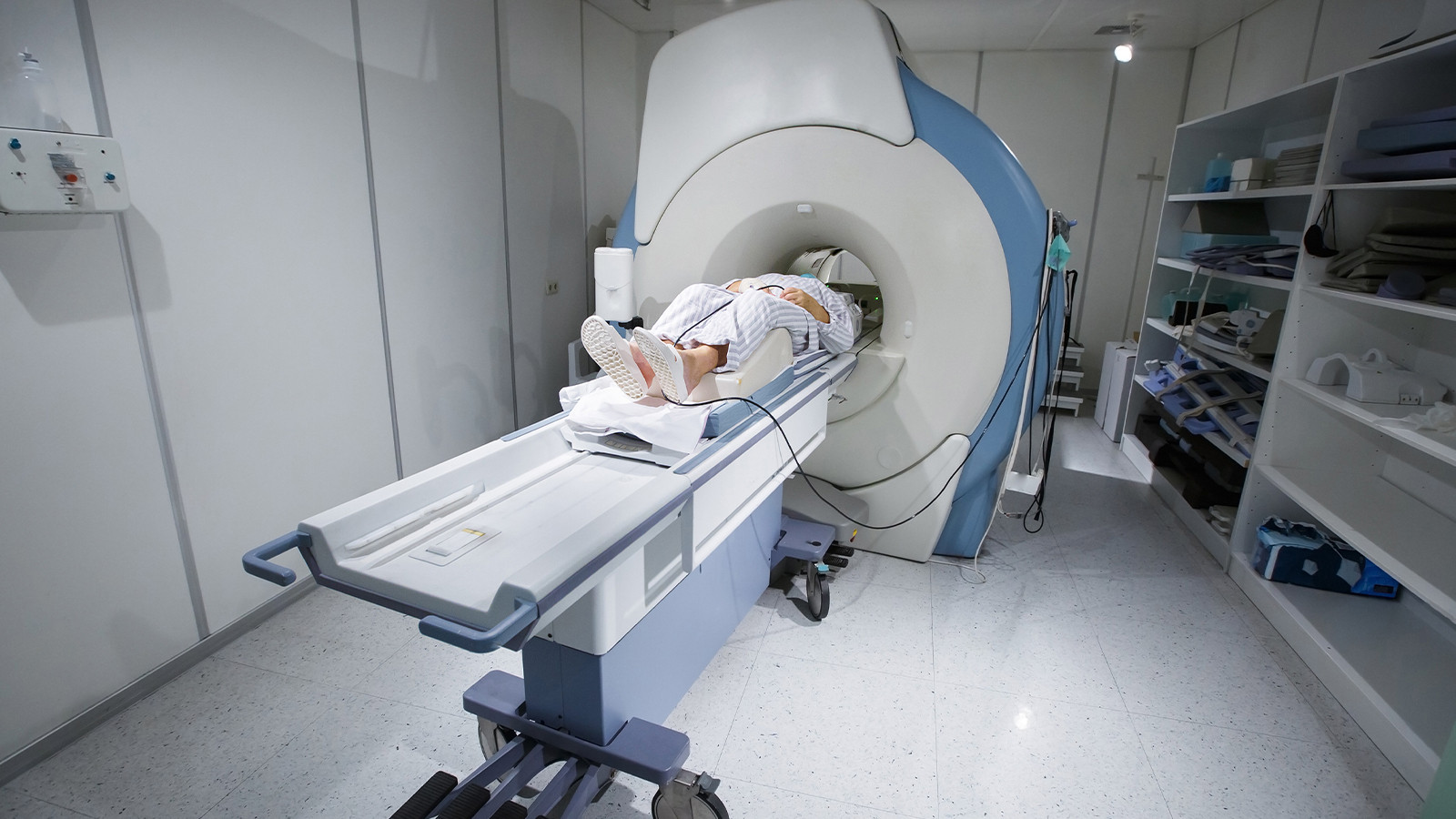 İran savaşı sağlığı da vurdu! "Helyum krizi" Türkiye'yi etkiler mi?