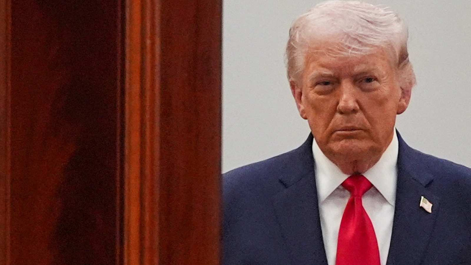 Trump'tan İran'a küfürlü Hürmüz Boğazı çağrısı! Yine tehdit etti