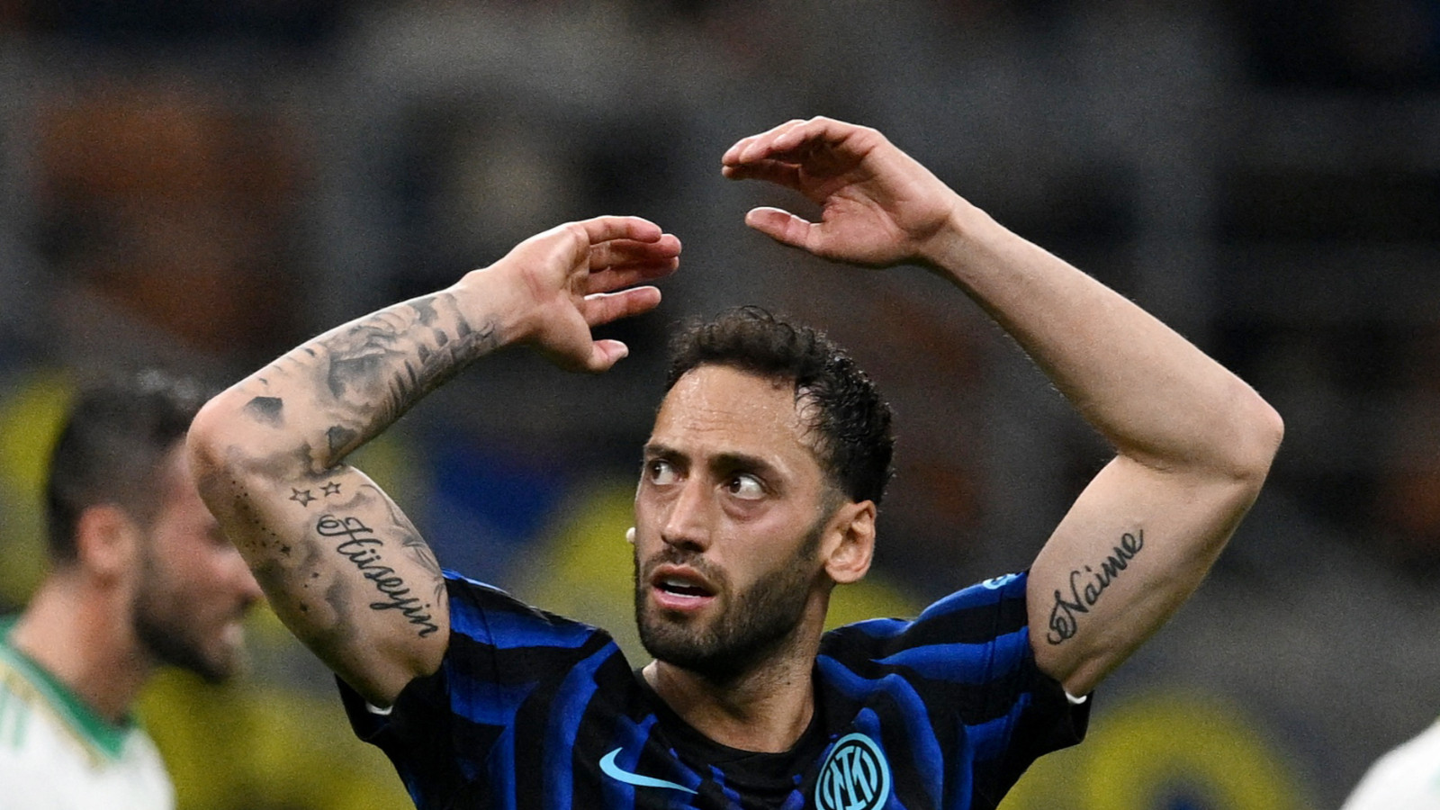 Hakan Çalhanoğlu muhteşem golünün ardından şu soruyu sordu: Ben Inter için vazgeçilmez miyim?