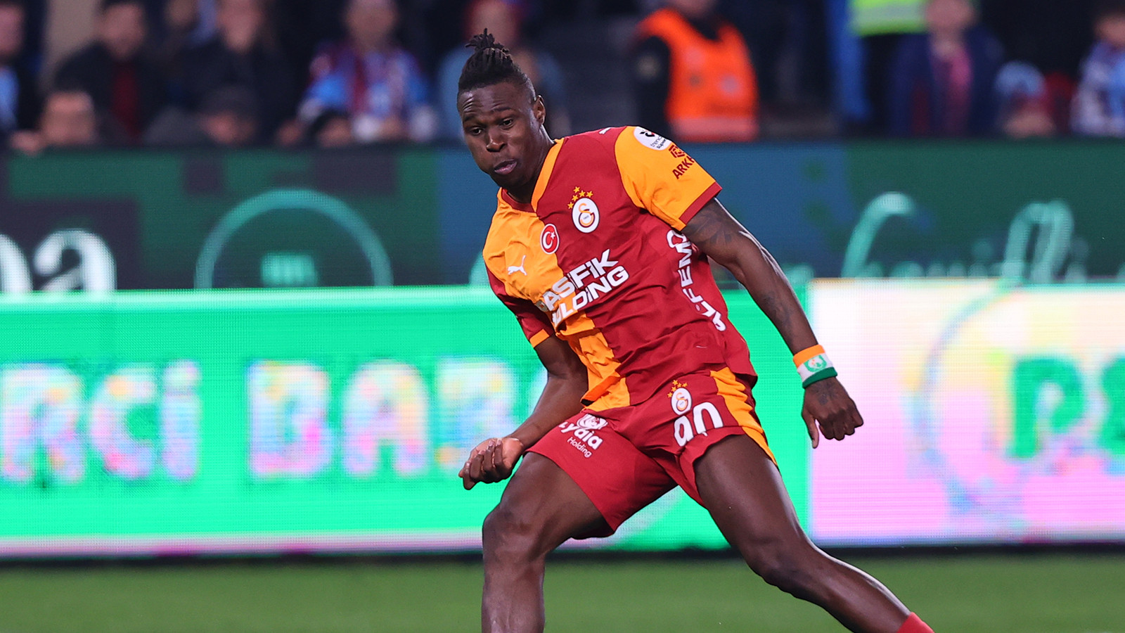 Napoli, Wilfried Singo'yu transfer etmek istiyor!