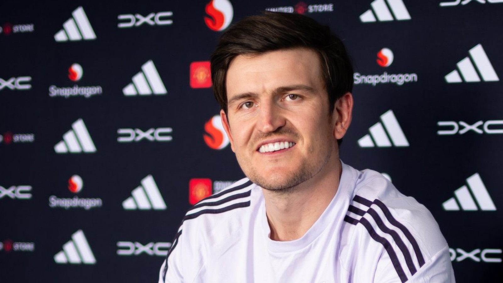 Manchester United, Harry Maguire'ın sözleşmesini uzattı