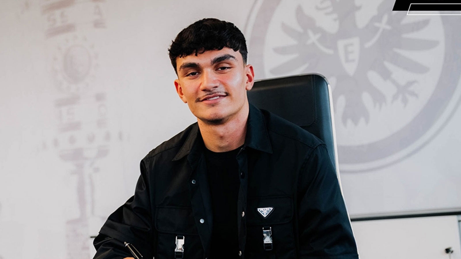 Riera ile sorun yaşayan Can Uzun, 40 milyon euroya gidiyor